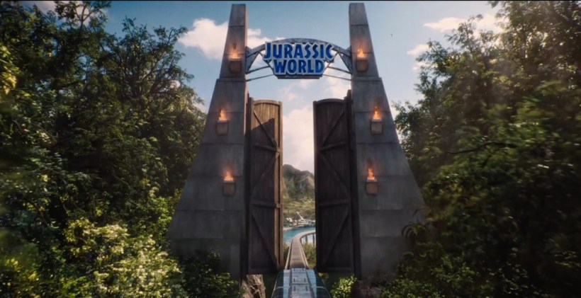JurassicWorldEntrance