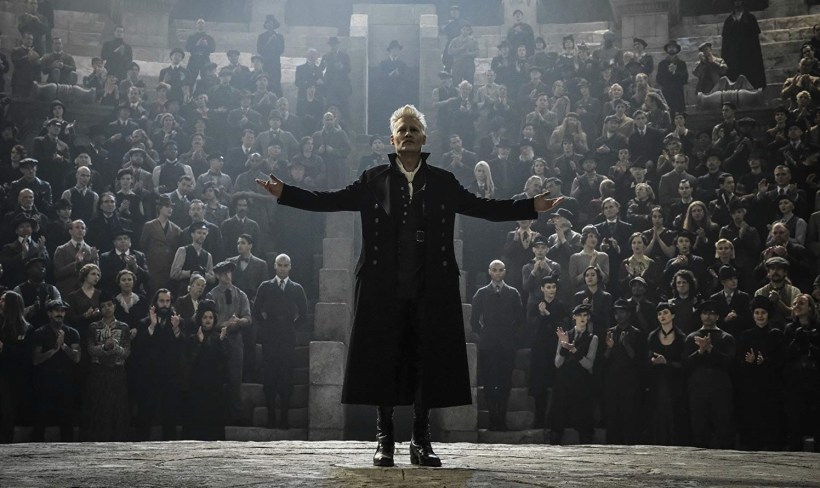 FB2_GrindelwaldAscends